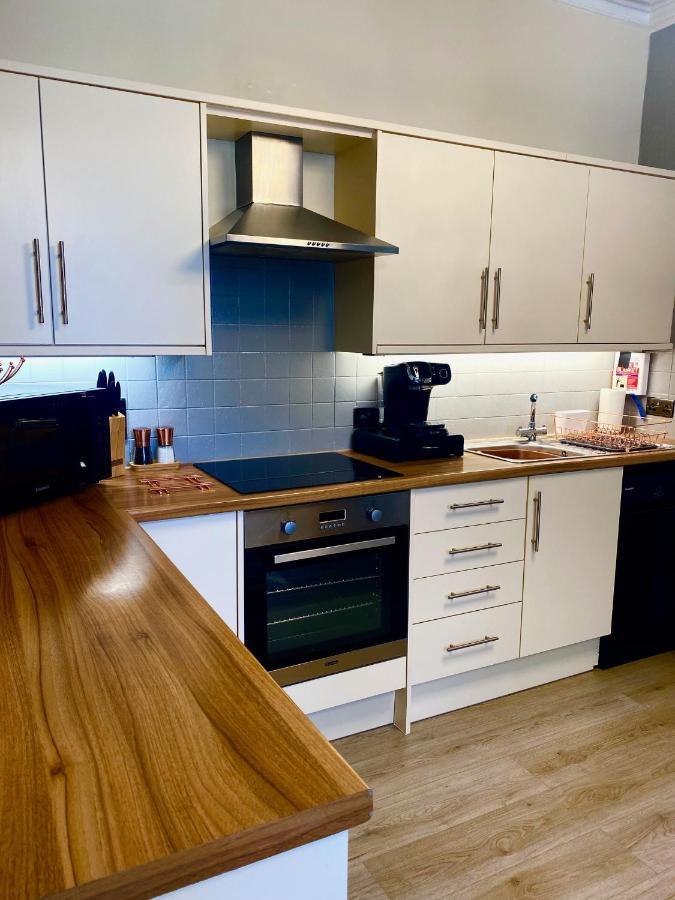 Merewyke Boutique Luxury Family Apartment Sleeps 4 , Central Location Windermere Εξωτερικό φωτογραφία